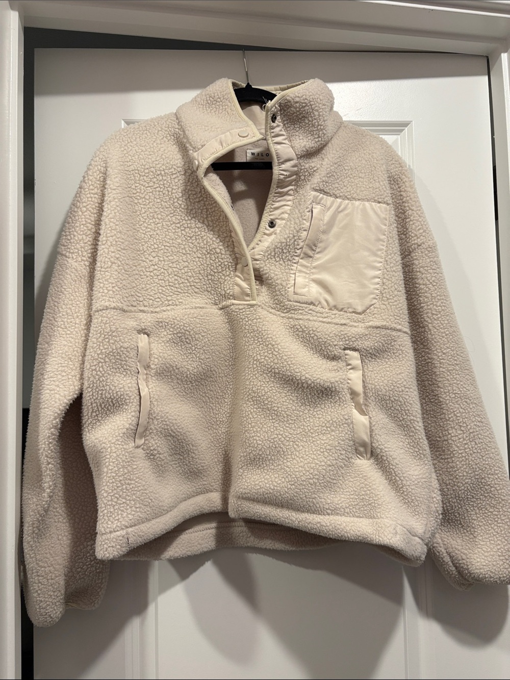 Women’s Cream Sherpa Snap-Front Pullover